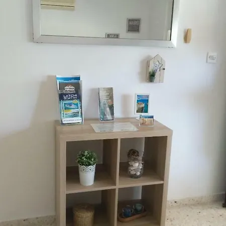 Latchi Marina D2 House *
